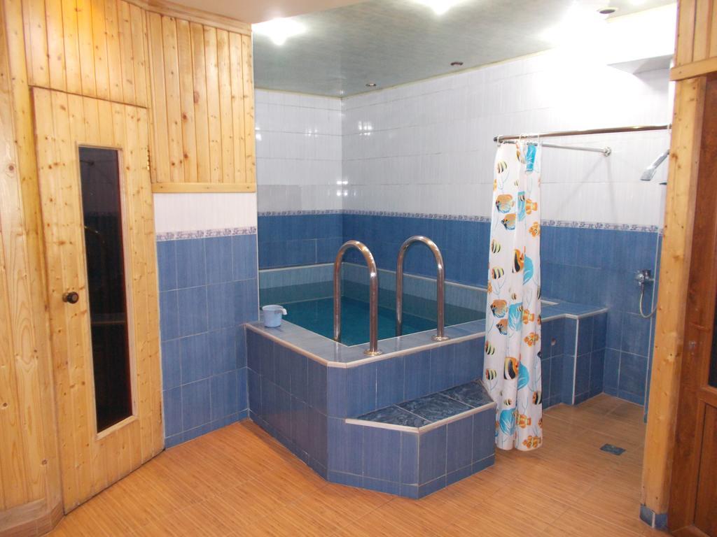 Manand Hotel Erywań Zewnętrze zdjęcie