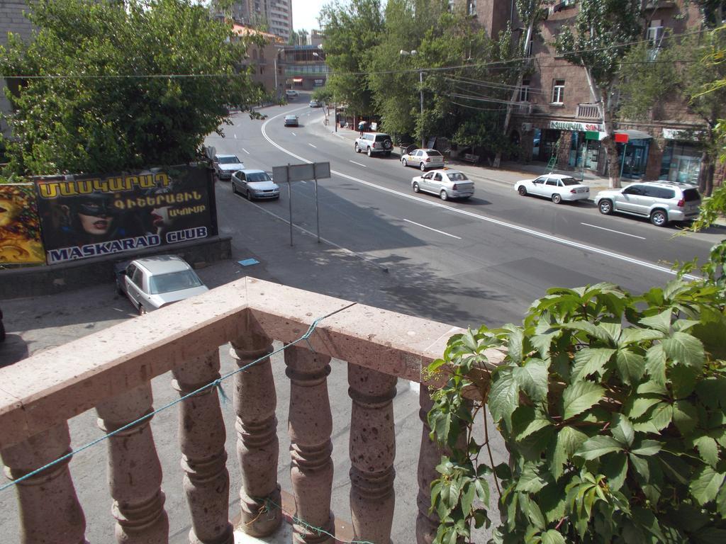 Manand Hotel Erywań Zewnętrze zdjęcie