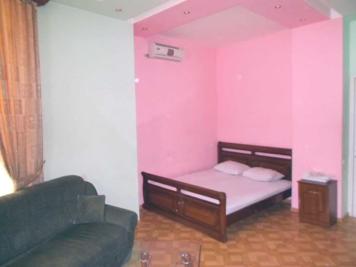 Manand Hotel Erywań Zewnętrze zdjęcie